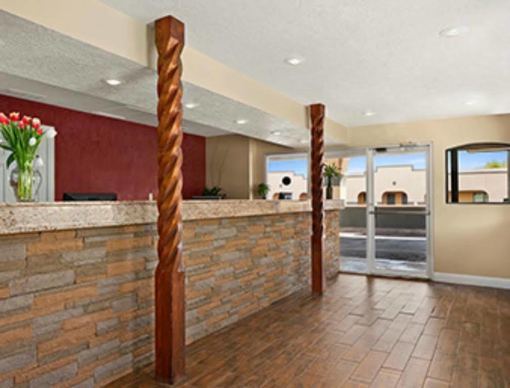 Travelodge By Wyndham Clovis Extérieur photo